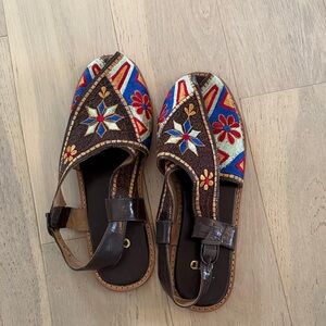 CYD Embroidered Floral Women's Sandals